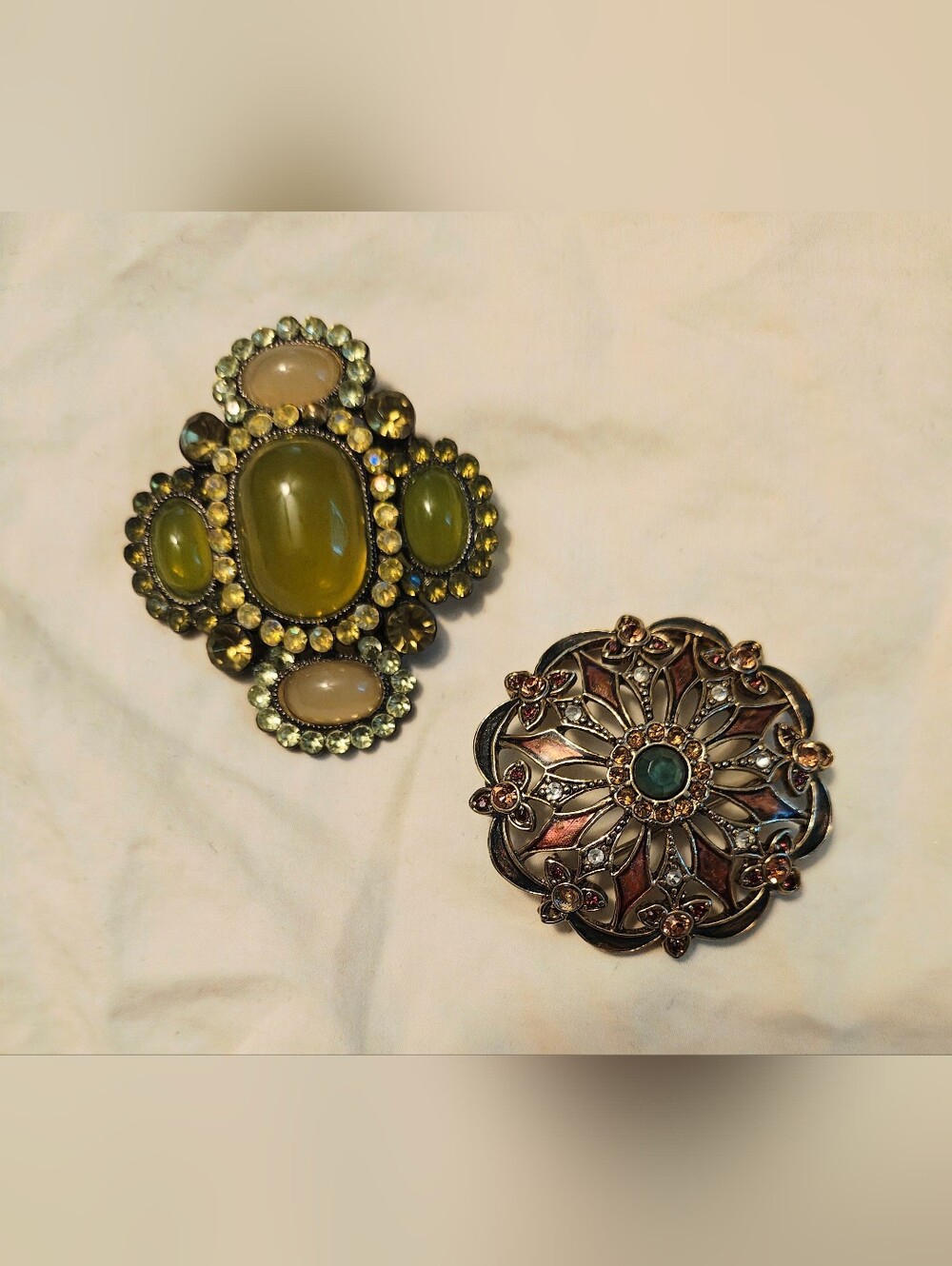 Vintage To NOW Rhinestone Brooch LOT - Picture 7 of 11